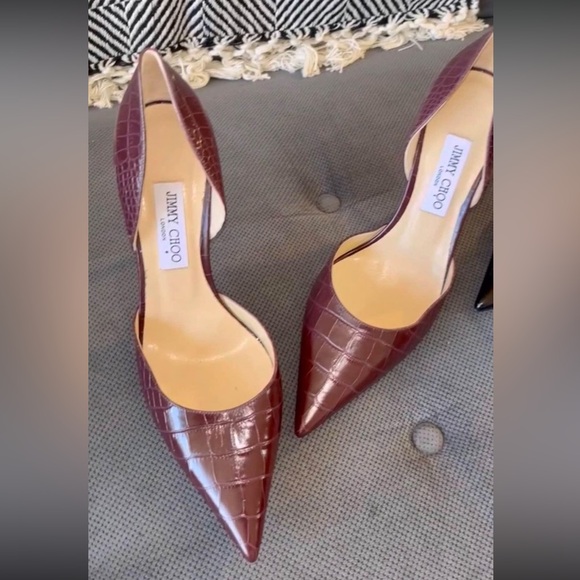 Authentic Jimmy Choo, made with fine and rich Italian leather upper and sole. - Picture 6 of 6